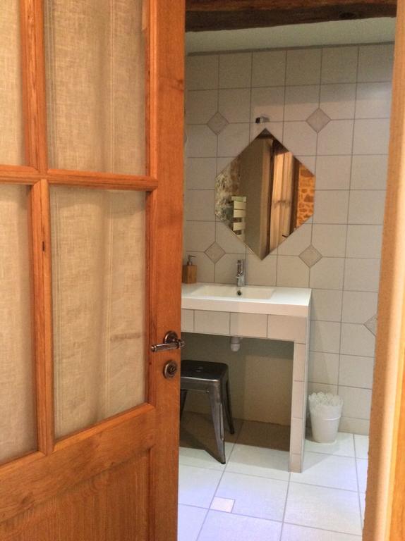 Domaine De Noyer Bed & Breakfast Saint-Christophe-en-Brionnais Bilik gambar