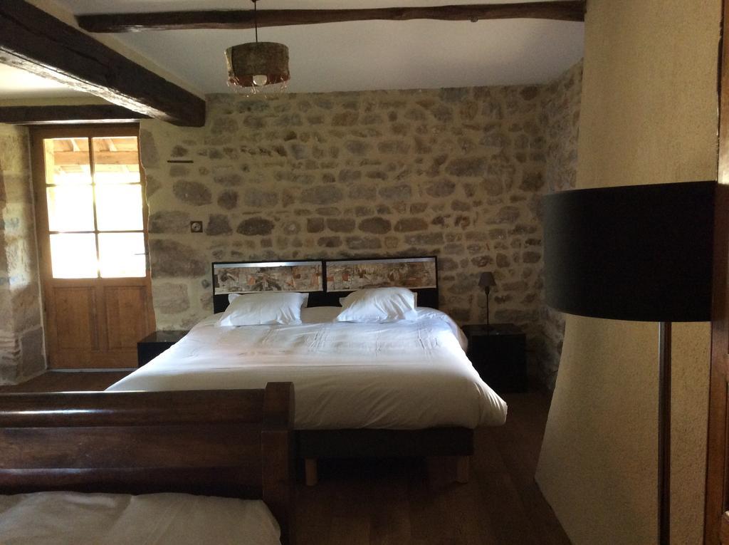 Domaine De Noyer Bed & Breakfast Saint-Christophe-en-Brionnais Bilik gambar